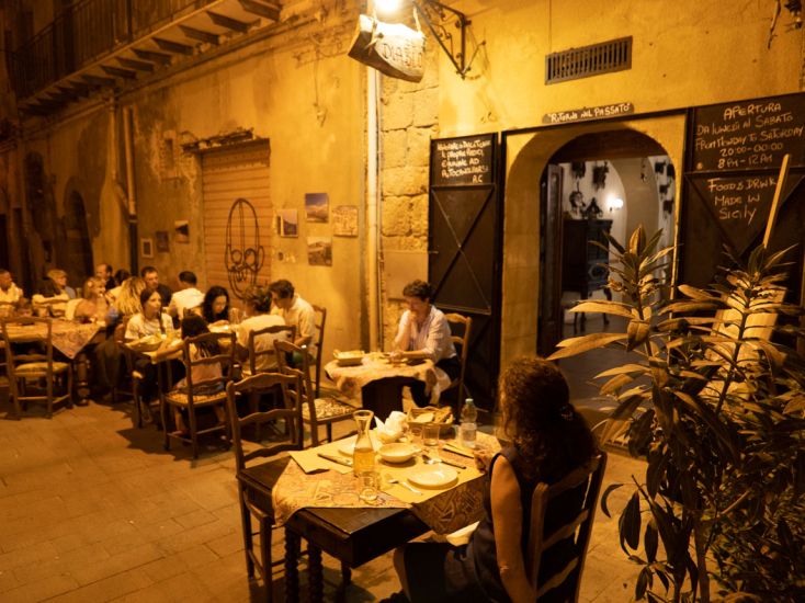 El Diablo, Gassenbeiz, Licata