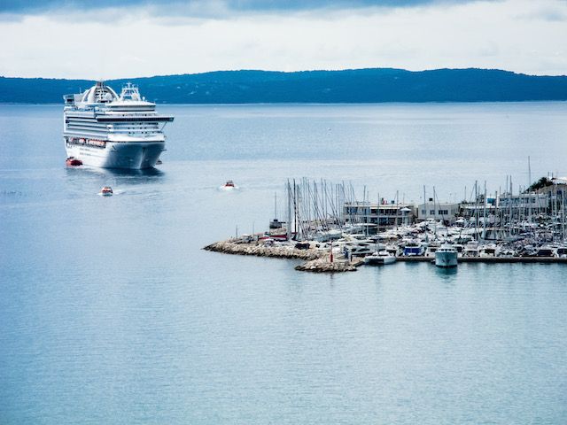 Split, Kreuzfahrtschiff